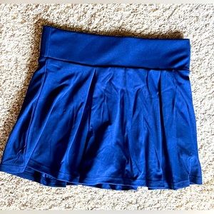 Women’s small athletic skirt